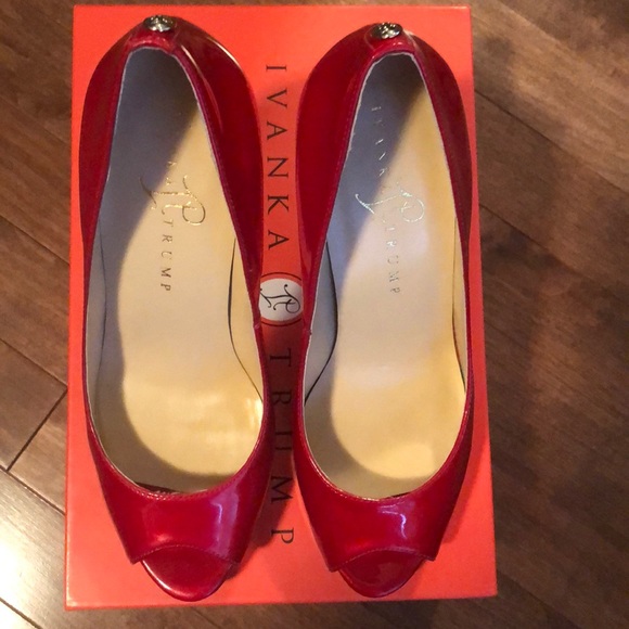 Ivanka Trump Red Platform Shoes - Picture 3 of 8
